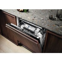 Встраиваемая посудомоечная машина Electrolux EEM69410W