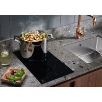 Варочная панель Electrolux LHR3233CK
