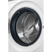 Стиральная машина Haier HW90-B14979