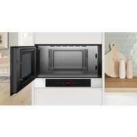 Микроволновая печь Bosch Serie 8 BFL7221W1