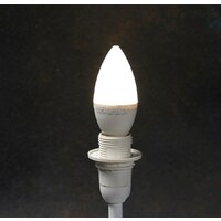 Светодиодная лампочка Rexant CN E14 7.5 Вт 2700 К 604-017
