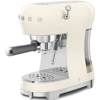 Рожковая кофеварка Smeg ECF02CREU