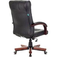 Офисное кресло Бюрократ KB-10WALNUT/B/LEATH (черный)