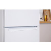 Холодильник Indesit DS 4180 W