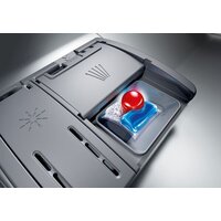 Встраиваемая посудомоечная машина Bosch Series 6 SMV6EMX75Q