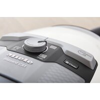 Пылесос Miele Blizzard CX1 Excellence PowerLine SKCR3