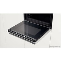 Электрический духовой шкаф Bosch HBG634BW1