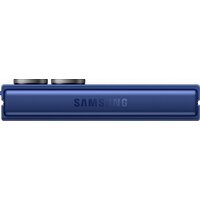Телефон Samsung Galaxy Z Flip7 SM-F766B 12GB/512GB (синий)