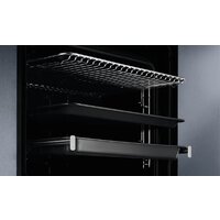 Электрический духовой шкаф Electrolux EOE8P39WX