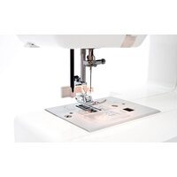 Электромеханическая швейная машина Janome EL-120