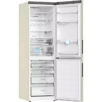 Холодильник Haier C2F636CCRGU1