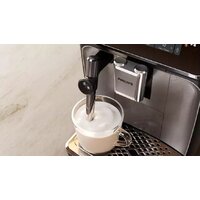 Кофемашина Philips EP3323/90