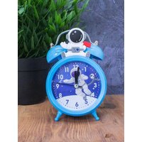 Настольные часы ILikeGift Astronaut on the moon 2108-28-02 (синий)
