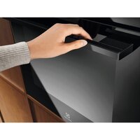 Электрический духовой шкаф Electrolux LOH3H00BK