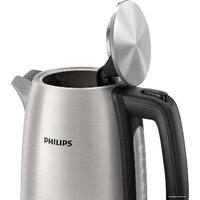 Электрический чайник Philips HD9353/90