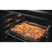 Электрический духовой шкаф Electrolux SurroundCook 600 EOF3H00BX