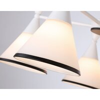 Припотолочная люстра Ambrella light Traditional TR3165/5 WH/BK (белый/черный)