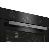 Электрический духовой шкаф Hotpoint FE9 1231 JS BLG