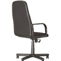Офисное кресло Nowy Styl Diplomat C-11 (черный)