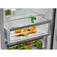 Холодильник Electrolux MultiSpace 800 LNT7ME36K2