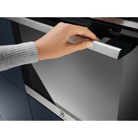 Электрический духовой шкаф Electrolux COF6P76BX