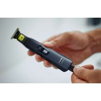 Триммер для бороды и усов Philips OneBlade Pro QP6541/15