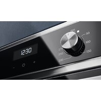 Электрический духовой шкаф Electrolux EOD5C71X