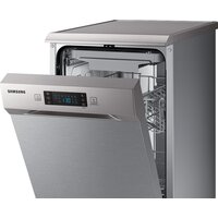 Отдельностоящая посудомоечная машина Samsung DW50R4050FS/WT