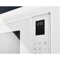 Микроволновая печь Electrolux LMS4253TMW