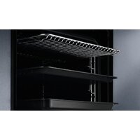 Электрический духовой шкаф Electrolux SteamBake 600 EOD6P77WZ