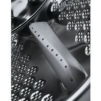 Стирально-сушильная машина Electrolux DelicateCare 900 EW9WN249BE