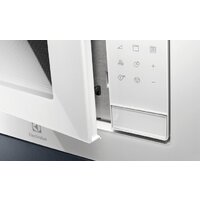Микроволновая печь Electrolux LMS4253TMW