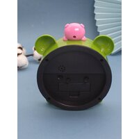 Настольные часы ILikeGift Lovely frog with piglet 100P-2303-01 (зеленый)