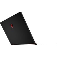 Игровой ноутбук MSI Raider GE68 HX 14VIG-647BY