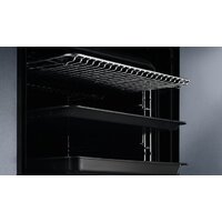 Электрический духовой шкаф Electrolux AssistedCooking SENSE 800 KOEBP39WZ