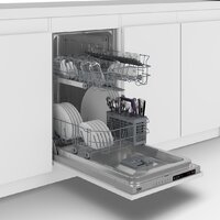 Встраиваемая посудомоечная машина BEKO BDIS15060