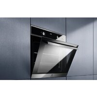 Электрический духовой шкаф Electrolux EOD5C71X