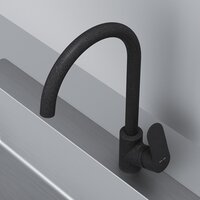 Кухонная мойка Berge BR-5200 + Like F8007122 (черный)