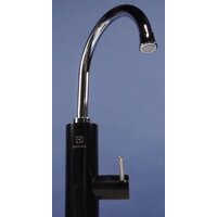 Проточный электрический водонагреватель-кран Electrolux Taptronic (черный)